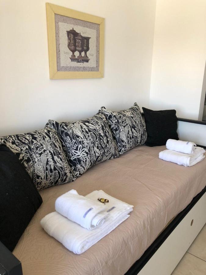 Villa Ober Suites Neuquén Exteriér fotografie